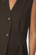 finna-structure-gilet-vest-donkerbruin-neo-noir-modelfoto-detail-1