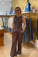 nassa-polka-dot-top-dark-brown-neo-noir-winkelfoto-vooraanzicht-1