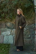 marcel-mini-check-geruite-lange-mantel-jas-bruin-neo-noir-lookfoto-zijaanzicht-1