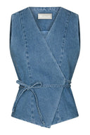 samara-denim-jeans-mouwloos-gilet-blauw-neo-noir-productfoto-vooraanzicht-1