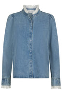 imara-denim-jeans-kanten-hemd-blouse-jeansblauw-neo-noir-productfoto-vooraanzicht-1