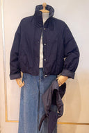 eugenie-puffer-sjaal-capuchon-mantel-jas-navy-donkerblauw-sweet-like-you-productfoto-vooraanzicht-3