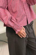 astrida-gestreepte-strass-blouse-dark rose-neo-noir-lookfoto-detail-1