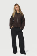 Titan Faux Suede Nepleren Korte Jas | Neo Noir