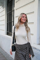 betrina-col-top-oatmeal-msch-copenhagen-lookfoto-vooraanzicht-2
