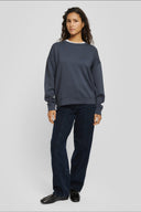 ima-q-sweater-india-ink-donkerblauw-msch-copenhagen-modelfoto-vooraanzicht-2