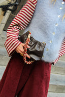 leonora-clutch-schoudertas-dark-brown-donkerbruin-sweet-like-you-lookfoto-vooraanzicht-1