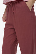 Velarie-losse-wijde-broek-apple-butter-Moves-modelfoto-detail-1