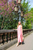 diana-midi-jurk-tea-rose-moves-modelfoto-vooraanzicht-3