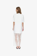 cambria-maxi-kanten-tshirt-jurk-apple-butter-moves-modelfoto-achteraanzicht-1