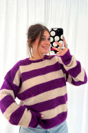 Cleo-gestreepte-mohair-trui-violet-sweet-like-you-model-vooraanzicht-1