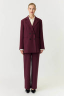 yaslikka-oversized-blazer-fig-bordeaux-yas-modelfoto-vooraanzicht-2