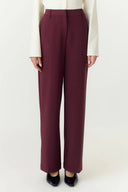 yaslikka-geklede-pantalon-broek-bordeaux-fig-yas-modelfoto-vooraanzicht-2