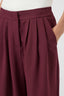 yasdakota-pantalon-port-royale-wide-leg-yas-model-close-up-1