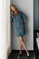yasceci-denim-jeans-hemd-blouse-blue-denim-yas-model-vooraanzicht-1