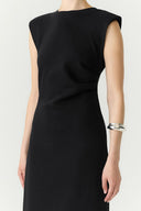 yaspina-maxi-jurk-black-zwart-yas-modelfoto-detail-1