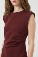 yaspina-jurk-port-royale-yas-model-close-up-1