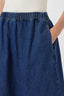 yascotma-denim-rok-medium-blue-a-lijn-yas-model-close-up-2