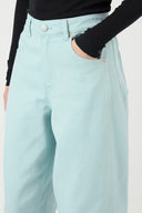 yaslua-barrel-denim-jeans-surf-spray-modelfoto-detail-1