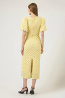Yasmiamaja-midi-jurk-anise-flower-Y.A.S-modelfoto-achteraanzicht-1