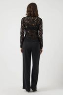 yaslacey-kanten-top-black-yas-modelfoto-achteraanzicht-1