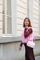 yaslacey-kanten-top-port-royale-yas-modelfoto-zijaanzicht-2