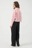 yaslee-hartjes-blouse-quartz-pink-yas-modelfoto-achteraanzicht-1