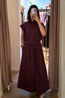 yastimber-maxi-gestreepte-rok-bordeaux-fig-yas-spiegelfoto-vooraanzicht-4