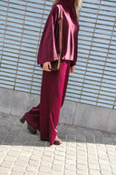 yaspelana-satijnen-geklede-broek-fig-bordeaux-yas-lookfoto-vooraanzicht-2