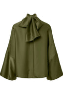 yaspelana-satijnen-blouse-groen-sphagnum-yas-productfoto-achteraanzicht-1