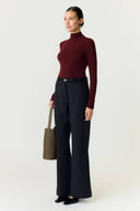 yaswoolan-jersey-col-top-fig-Y.A.S-modelfoto-zijaanzicht-1