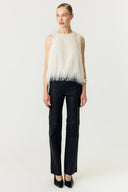 yasfrikke-mouwloze-fringe-top-creme-yas-modelfoto-vooraanzicht-1