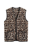 simple-oversized-mouwloze-teddy-wollen-vest-leopard-luipaard-yoko-wool-productfoto-vooraanzicht-1