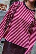 lia-gestreepte-lange-mouwen-t-shirt-pink-burgundy-roze-bordeaux-sweet-like-you-lookfoto-close-up-1