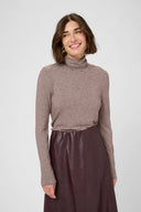 alexandra-jersey-col-top-culture-bordeaux-whitecap-stripe-model-vooraanzicht-1