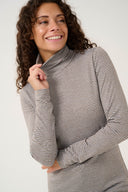 alexandra-jersey-col-top-culture-cub-cashmere-blue-stripe-modelfoto-vooraanzicht-1
