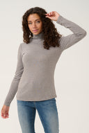 alexandra-jersey-col-top-culture-cub-cashmere-blue-stripe-modelfoto-vooraanzicht-3