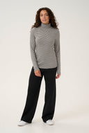 alexandra-jersey-col-top-culture-phantom-whitecap-stripe-modelfoto-vooraanzicht-2
