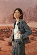 carlina-denim-jeans-jas-dark-gull-gray-wash-model-vooraanzicht-1