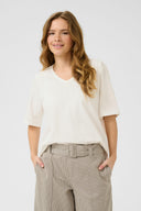 base-gith-t-shirt-spring-gardenia-culture-model-vooraanzicht-2