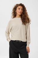 fay-batwing-gebreide-boothals-trui-oyster-gray-ecru-culture-modelfoto-vooraanzicht-1