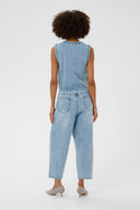 tiala-denim-vest-light-blue-culture-modelfoto-achteraanzicht-1