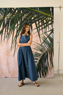 mone-michelle-denim-jeans-rinse-wash-culture-modelfoto-vooraanzicht-3