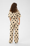 tika-losse-polka-dot-broek-whitecap-culture-modelfoto-achteraanzicht-1