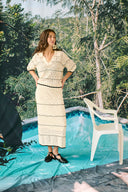 yiva-gebreide-crochet-top-whitecap-culture-modelfoto-vooraanzicht-4