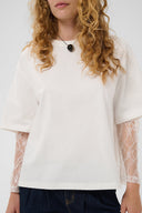 colum-katoenen-kanten-t-shirt-spring-gadernia-creme-culture-modelfoto-detail-1