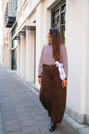 beatrice-barrel-balloon-denim-jeans-broek-donkerbruin-sweet-like-you-sienna-lookfoto-vooraanzicht-2