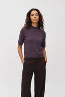 carla-col-gebreide-trui-paars-mbym-modelfoto-vooraanzicht-1