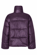 seraphina-gewatteerde-jas-deep-purple-donkerpaars-mbym-productfoto-achteraanzicht-1