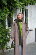 sanelina-brishy-harige-lange-sjaal-deep-purple-donkergroen-mbym-lookfoto-vooraanzicht-1